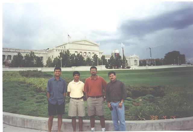 outside_chicago_museum