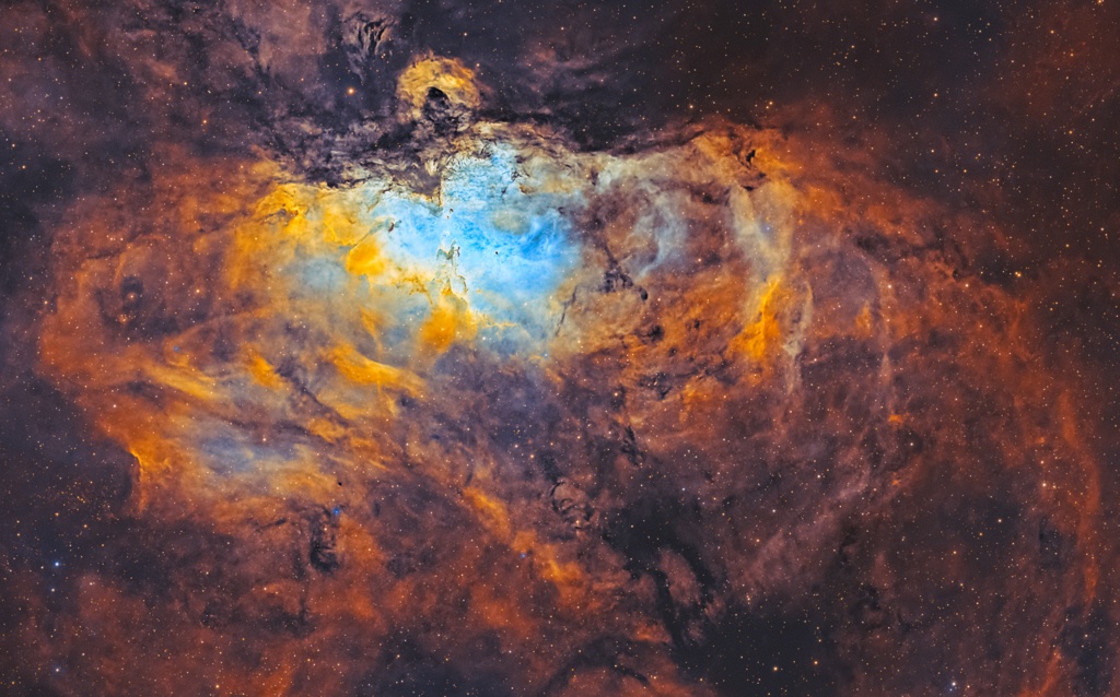 https://upload.wikimedia.org/wikipedia/commons/thumb/9/94/M16_Eagle_Nebula.png/1024px-M16_Eagle_Nebula.png